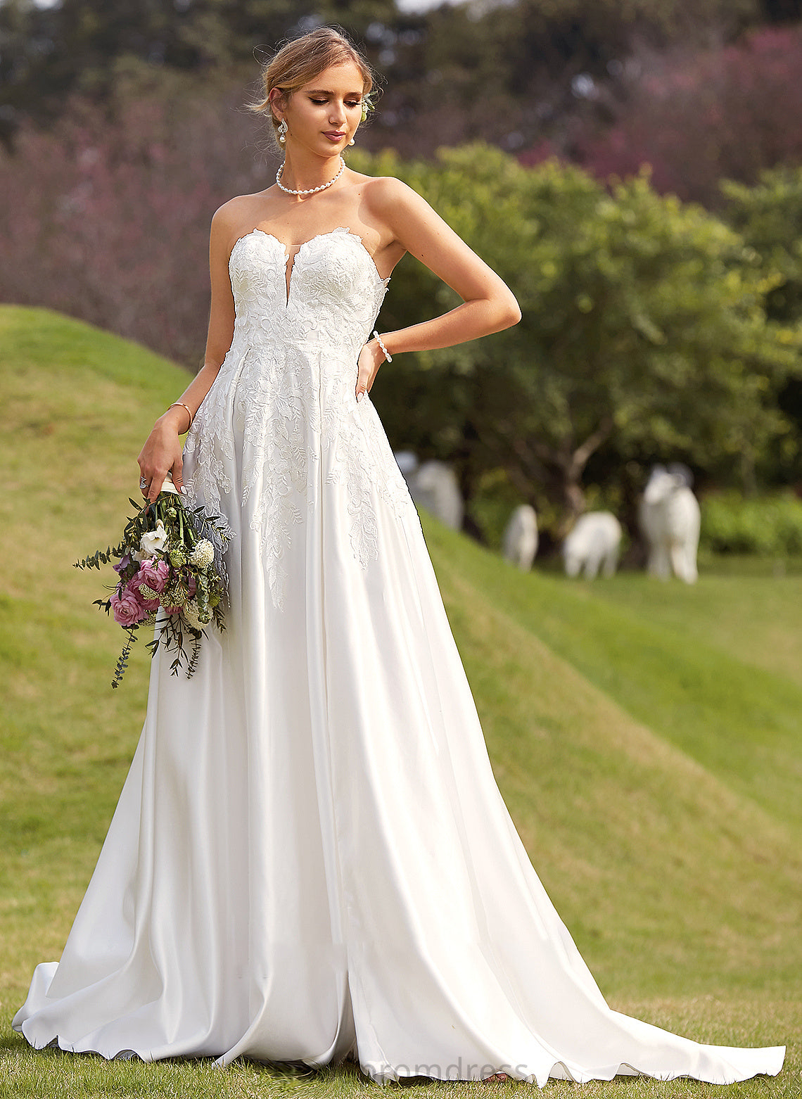 Sweetheart Val Train Chapel Front With Dress Wedding Ball-Gown/Princess Wedding Dresses Split