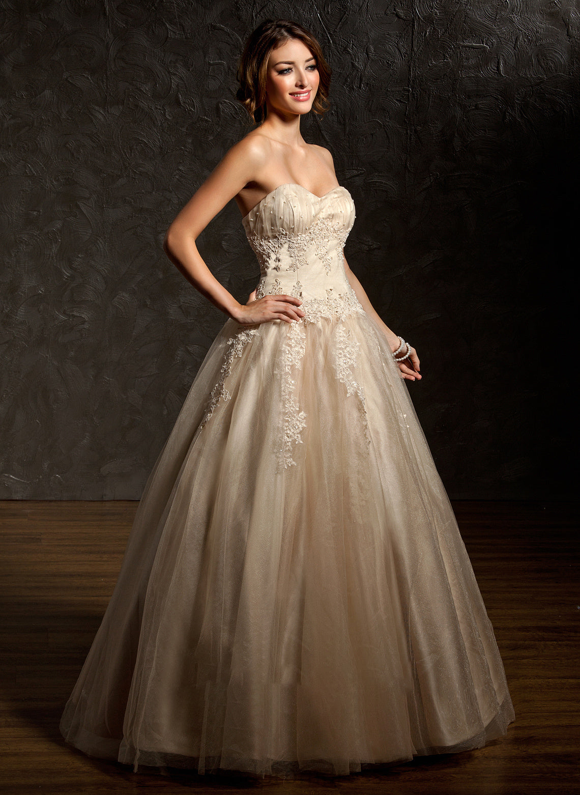 Lace Ball-Gown/Princess Prom Dresses Ruffle Appliques Tulle Floor-Length With Sweetheart Yesenia Beading Sequins