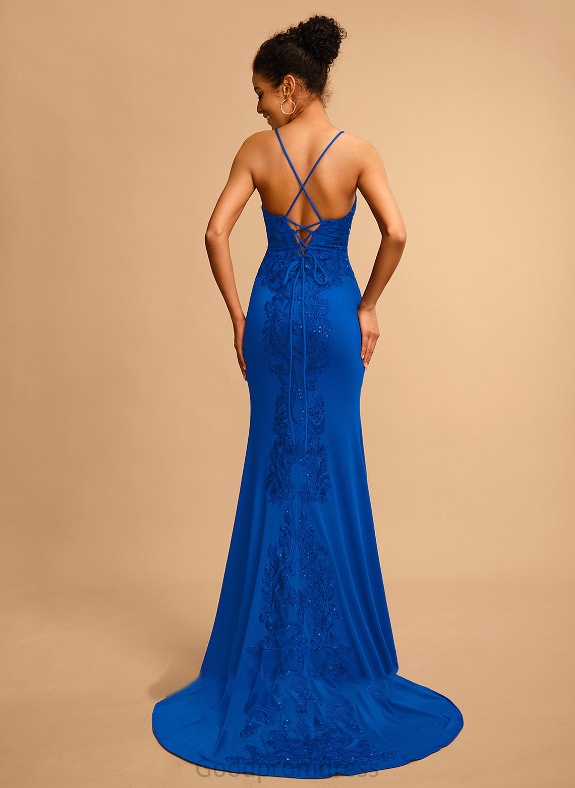 Lace Sheath/Column With Neckline Prom Dresses Jersey Train Sequins Raegan Sweep Square