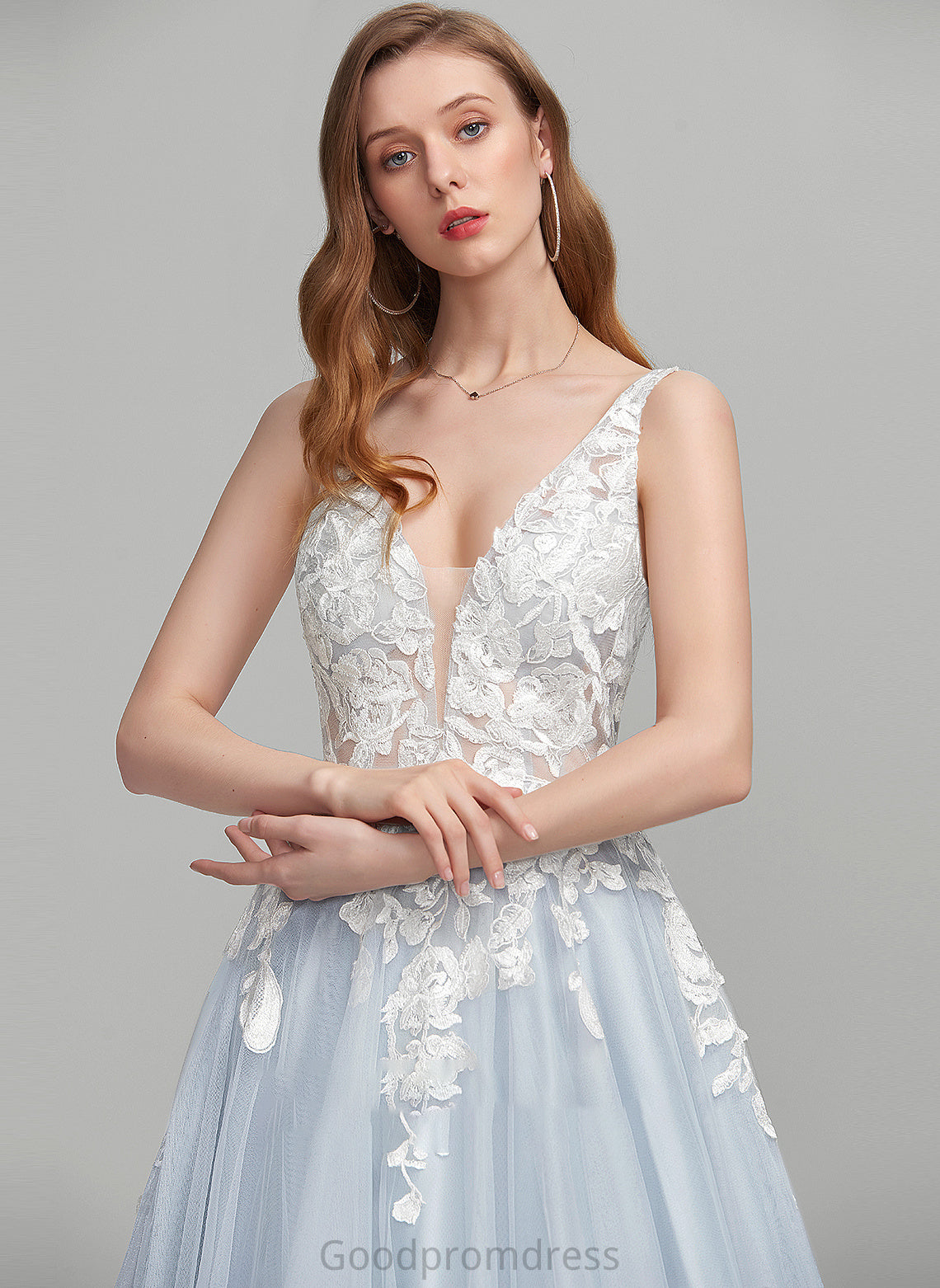 Jaycee V-neck Ball-Gown/Princess Floor-Length Prom Dresses Tulle