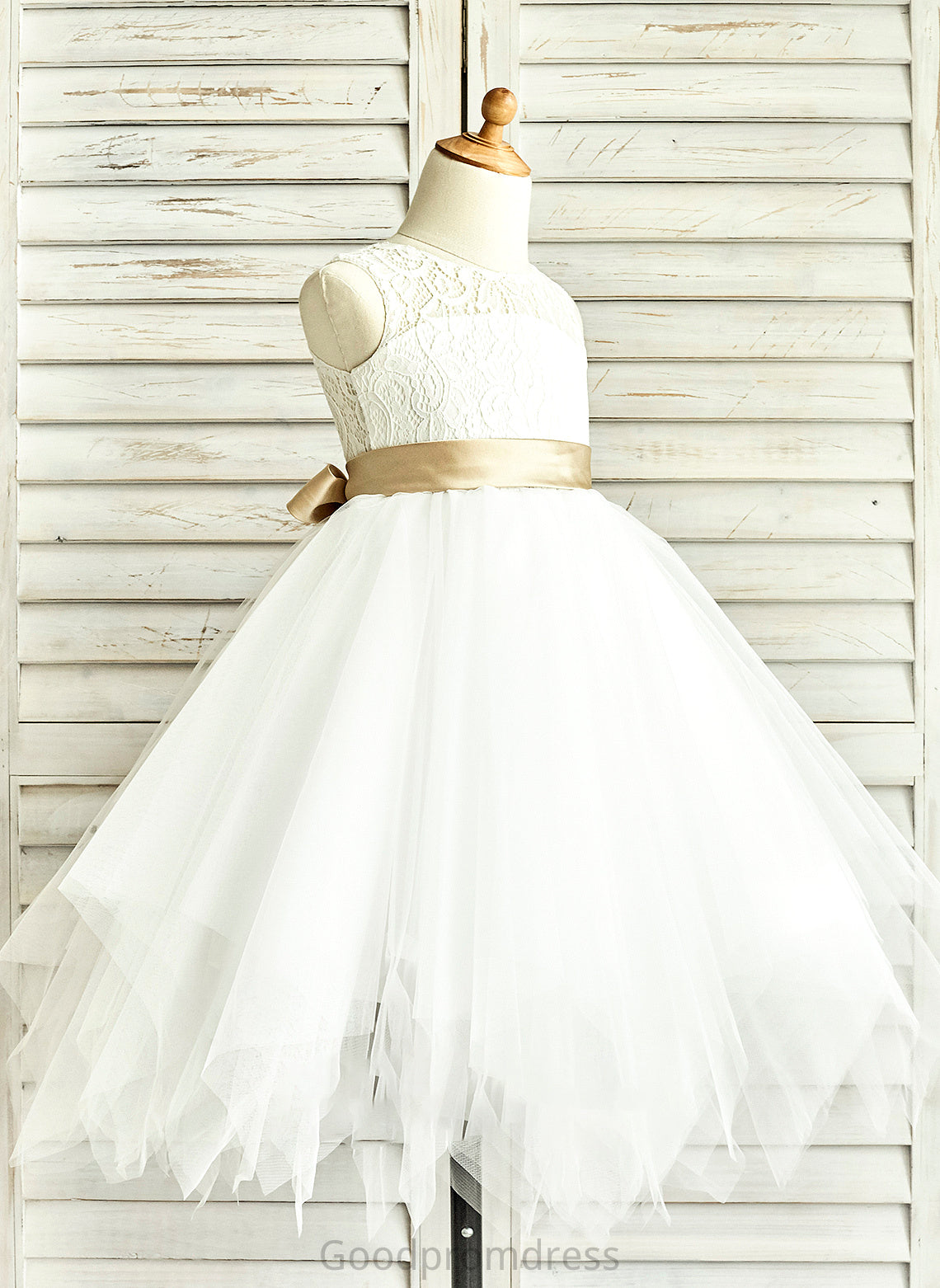 Scoop Tea-Length Kelly Junior Bridesmaid Dresses Tulle With A-Line Sash Neck