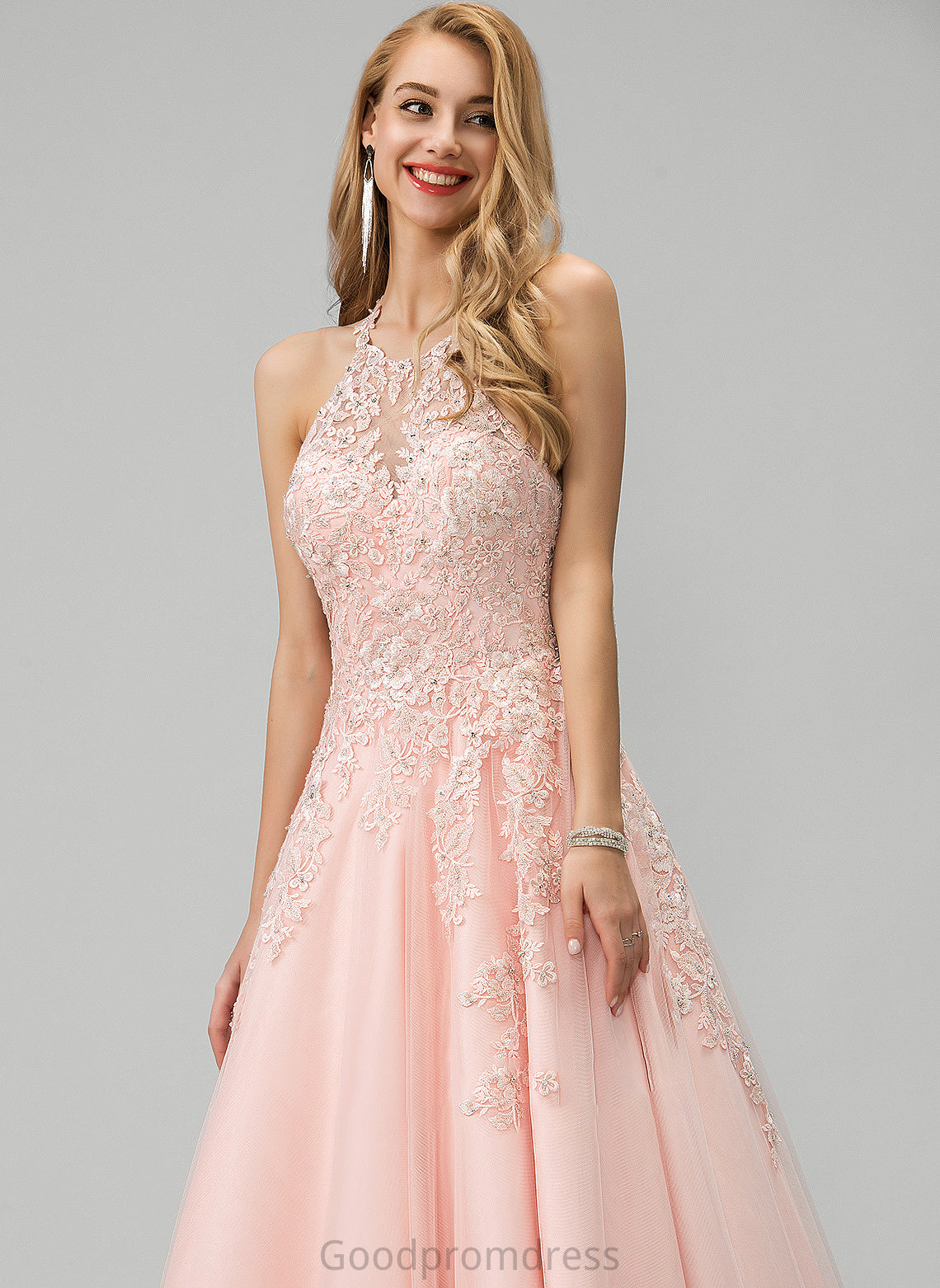 Floor-Length Sequins Scoop Lace Ball-Gown/Princess Prom Dresses Marilyn Tulle With Beading Neck