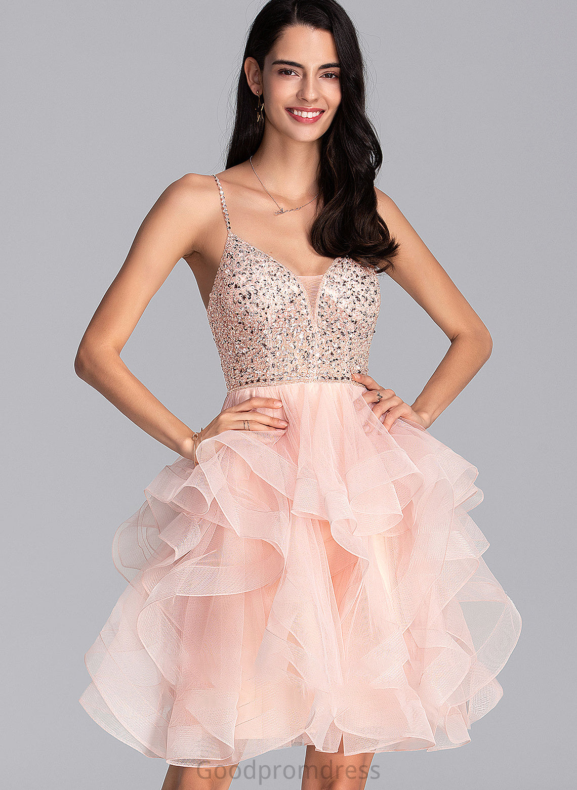 Prom Dresses Tulle Beading V-neck Ball-Gown/Princess Setlla Sequins Knee-Length With