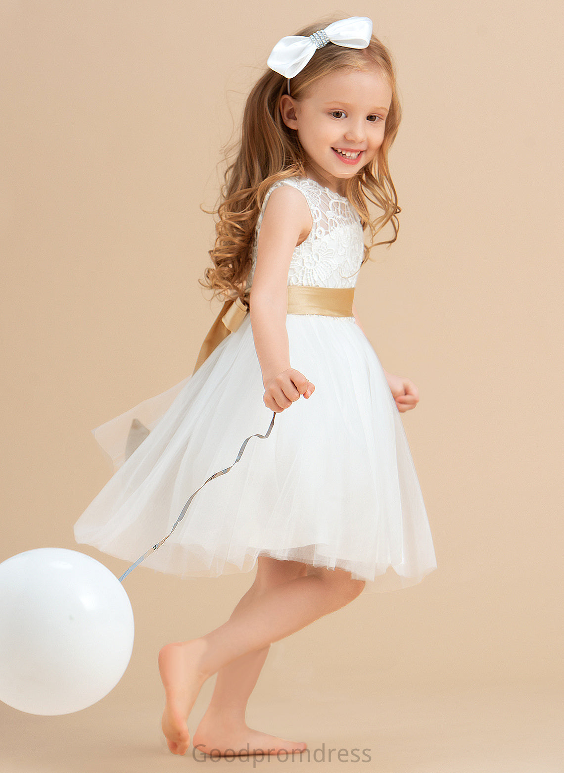 Sash/Bow(s)/Back Satin/Tulle/Lace Hole A-Line Scoop Flower Girl Dresses Dress Girl Knee-length Flower Sleeveless With - Mia Neck