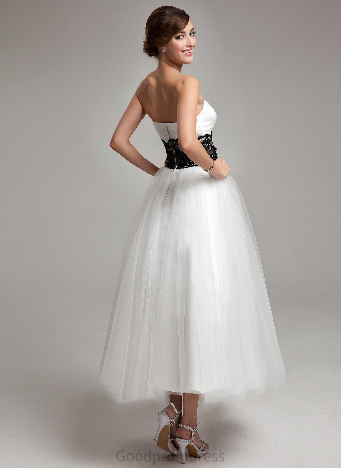 Bow(s) Ball-Gown/Princess Tulle Wedding Dress Kira Beading Wedding Dresses Tea-Length Lace Strapless With Sash