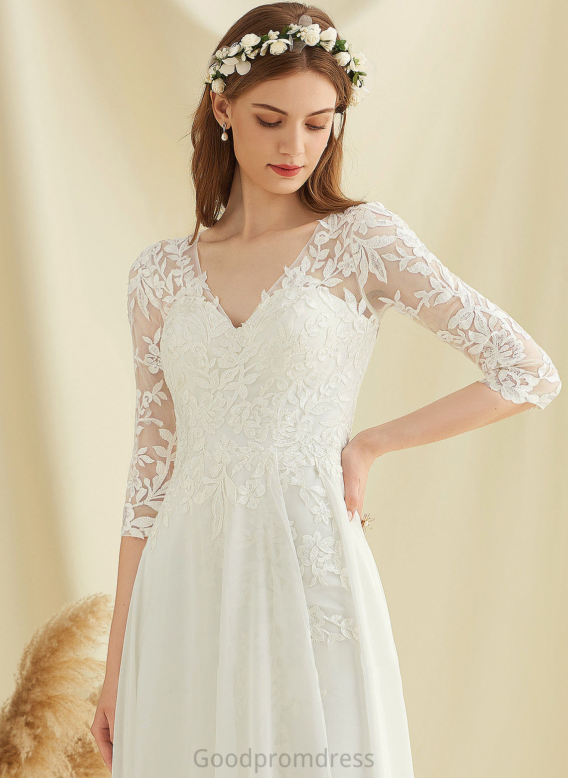 Floor-Length Dress Alena Wedding Dresses V-neck Chiffon Lace A-Line Wedding