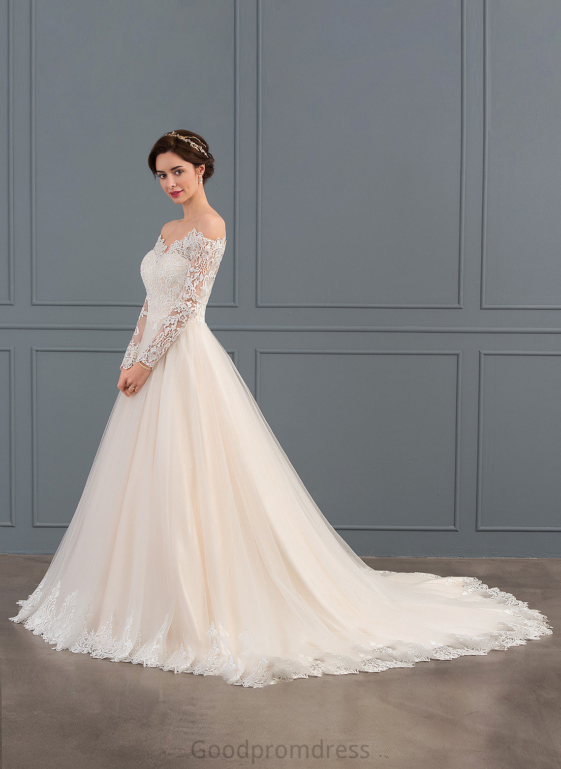 Dress Tulle Lace Train Wedding Geraldine Wedding Dresses Ball-Gown/Princess Chapel
