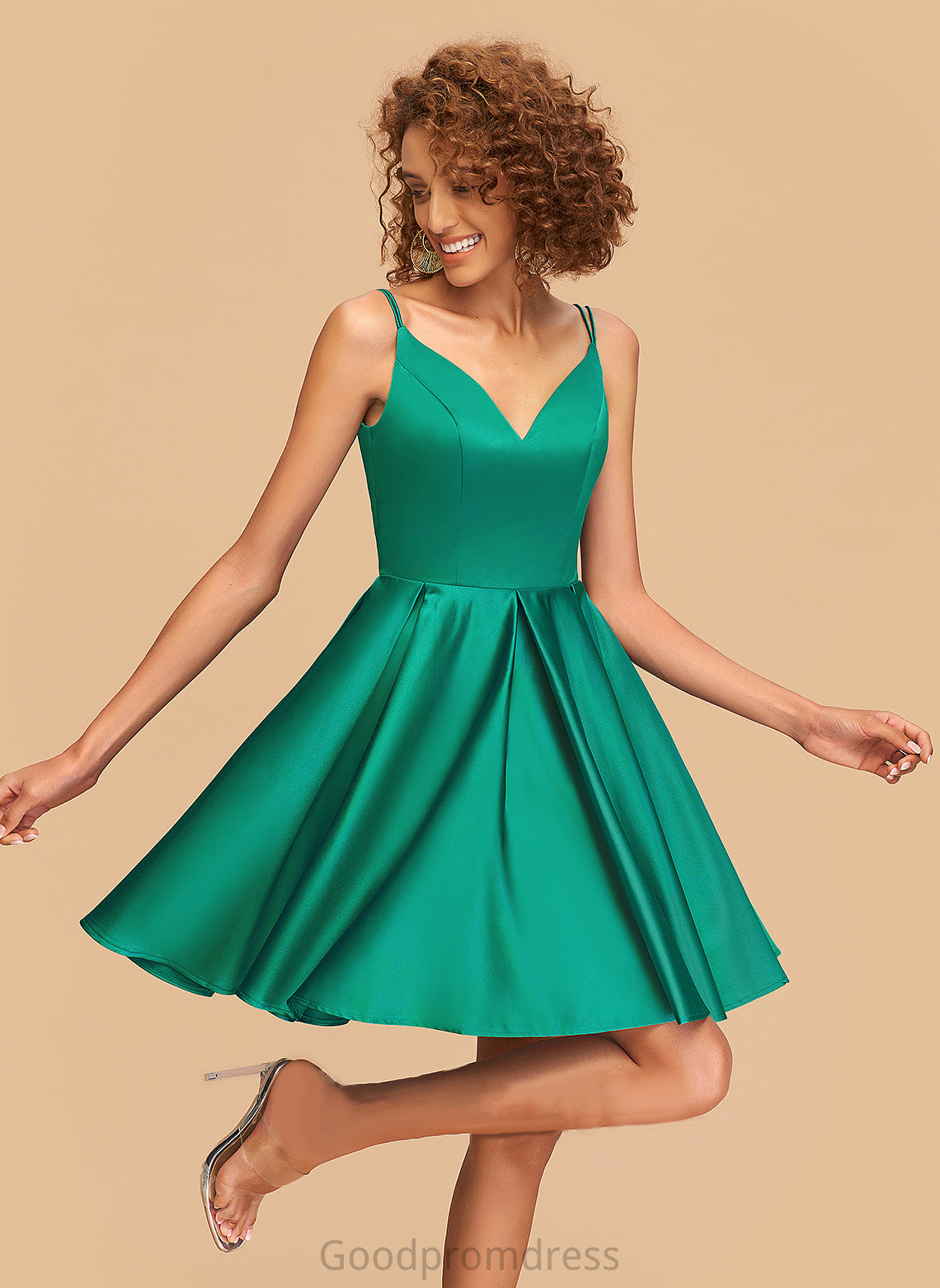 Brooklynn Satin Short/Mini Homecoming Dresses Homecoming Dress V-neck A-Line