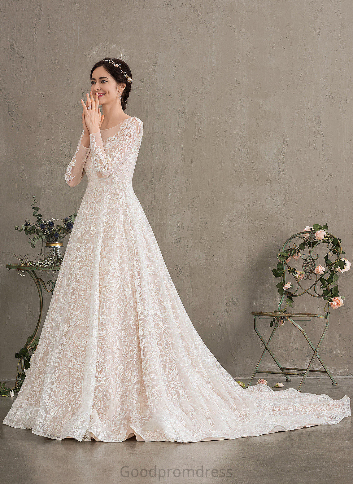 Lace Court Illusion Ball-Gown/Princess Wedding Martha Dress Wedding Dresses Train
