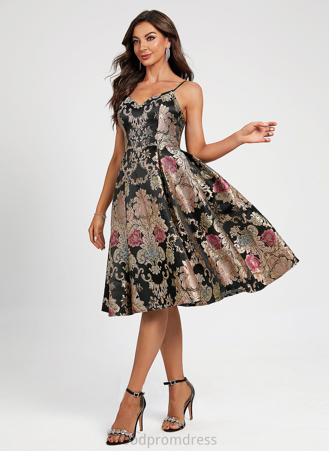 A-Line Homecoming Dresses Bridget Knee-Length V-neck Dress Lace Flower(s) Homecoming With