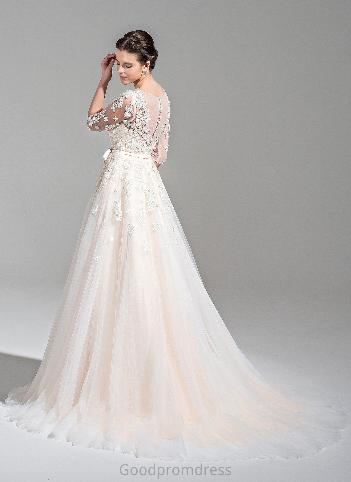 Wedding Dresses Appliques Beading Keira V-neck Ball-Gown/Princess Tulle Wedding Dress Sequins Lace Bow(s) Train With Court